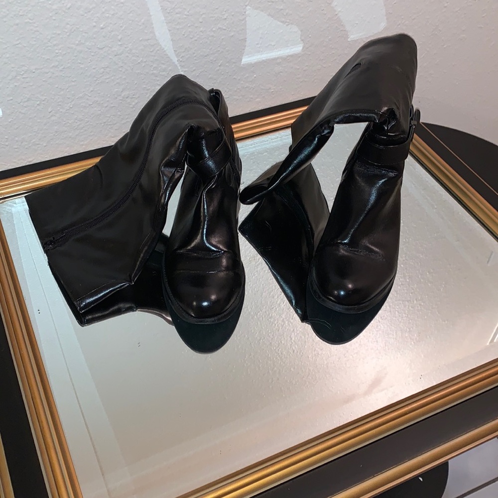 Moving Sale✨ All Designer Shoes Just $25🤑